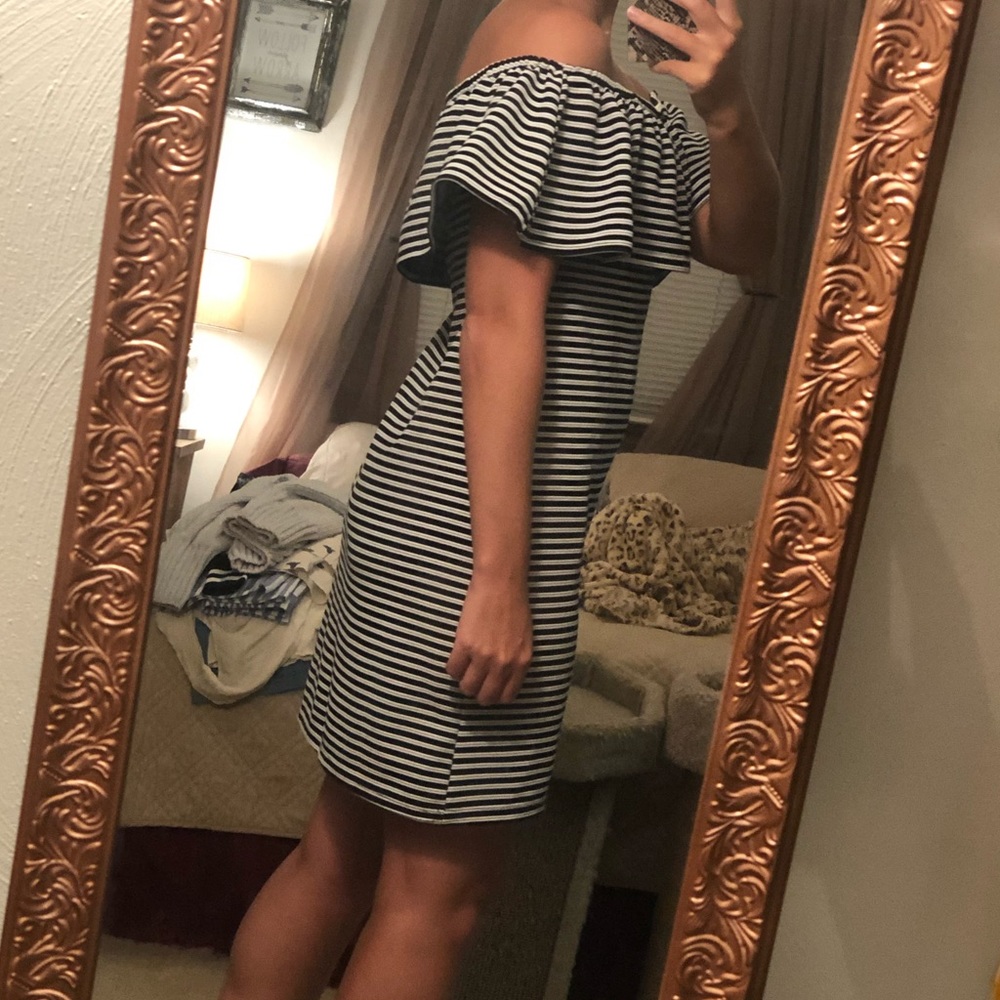 Cotton On Striped Off The Shoulder Dress - Picture 6 of 9